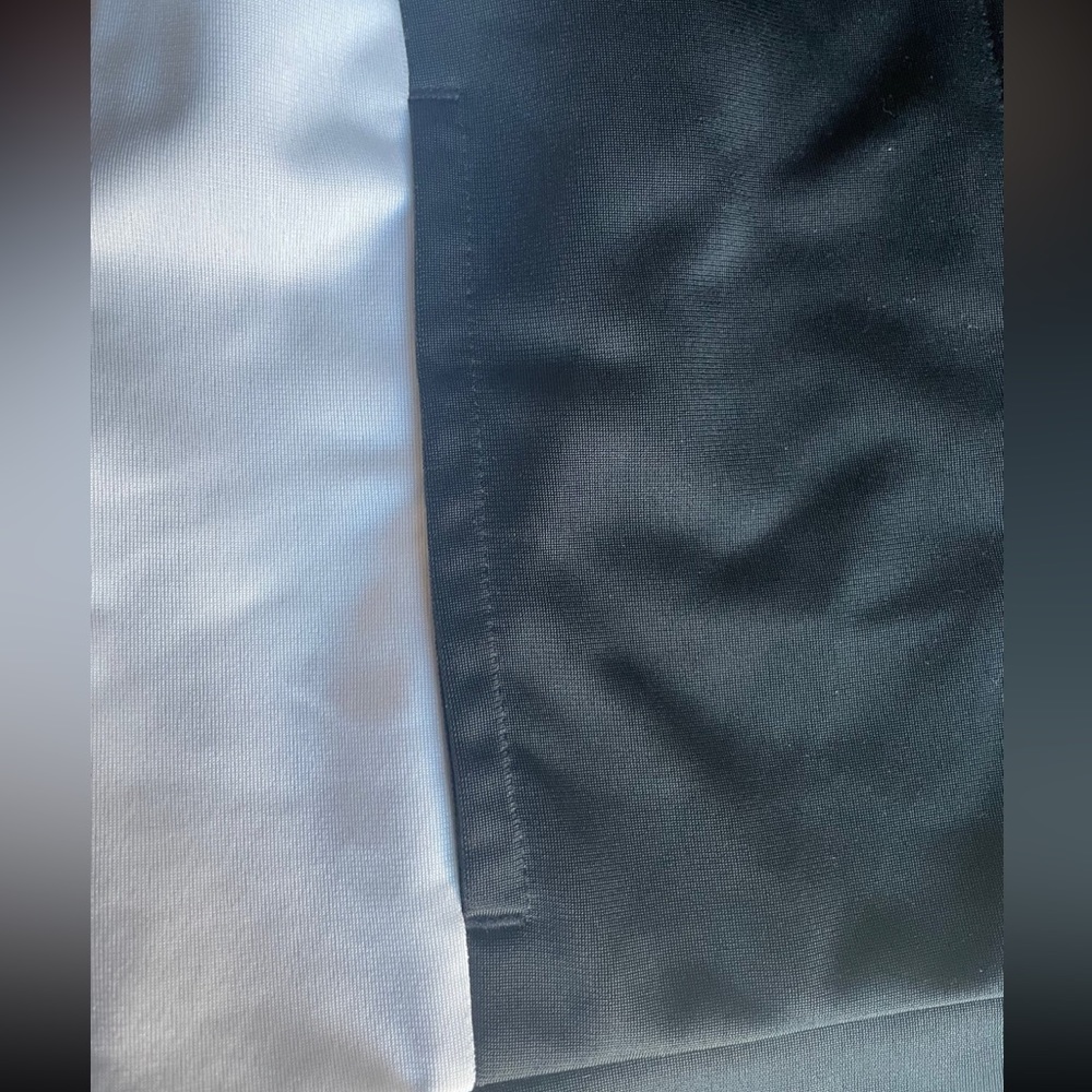 Adidas black and white jacket size 7/8 - Picture 2 of 3